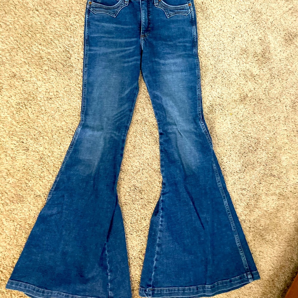 Wrangler Retro NEW with tags